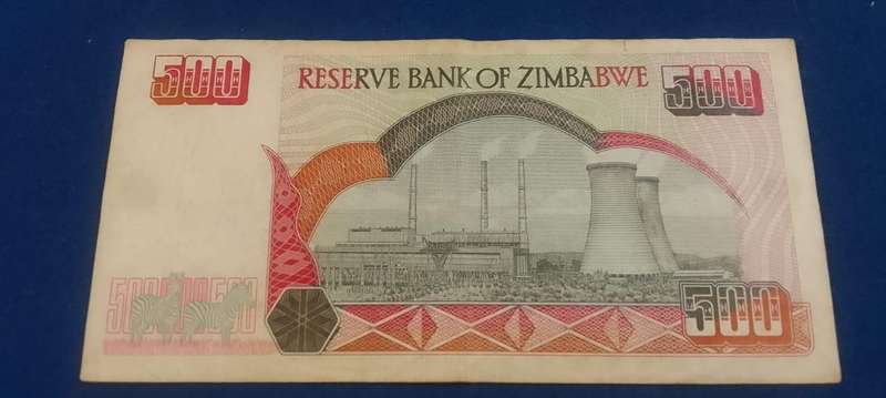 BANK OF ZIMBABWE FIVE HUNDRED DOLLARS -  CIRCULATED CONDITION - 2001 - 2 NOTES