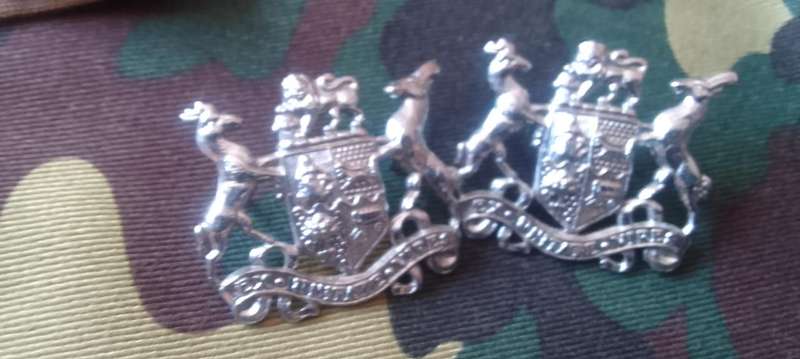 SADF WARRANT OFFICER (SINGLE SLEEVE RANK/ BADGES (SET) / CLOTH RANK)