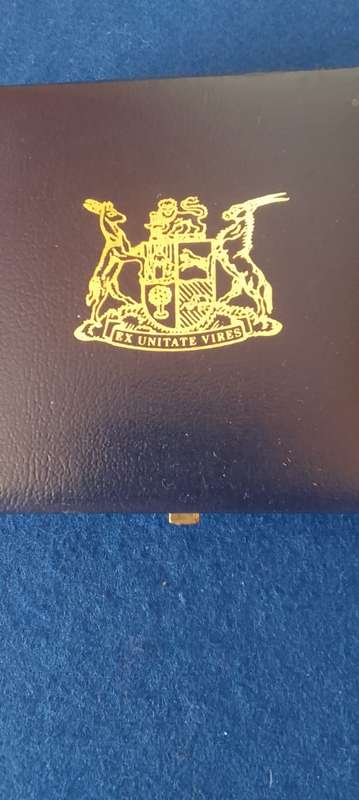 LOW START! SILVER SALE- 1992 SILVER PROTEA COINAGE R1 PROOF COIN IN SA MINT BOX
