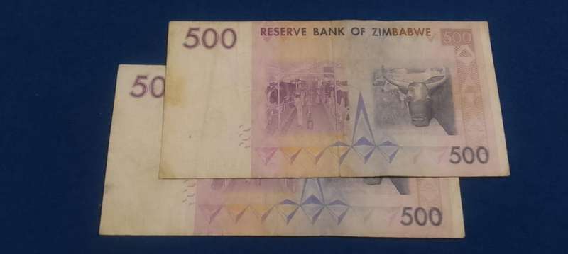 BANK OF ZIMBABWE FIVE HUNDRED DOLLARS -  CIRCULATED CONDITION - 2007 - BID PER NOTE