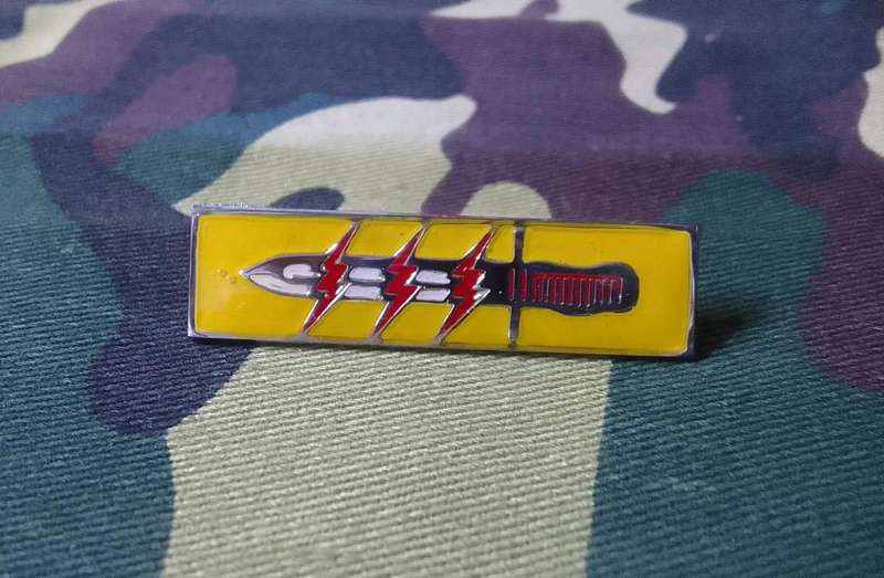 SADF/SA ARMY  61 MECH  BATTALION OPERATION PARTICIPATION BAR --- with pins