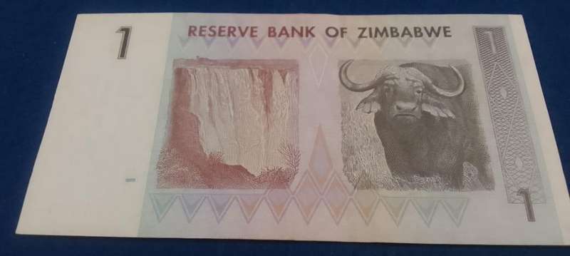 BANK OF ZIMBABWE ONE DOLLAR-  AUNC CONDITION - A-NUMBER (2007)