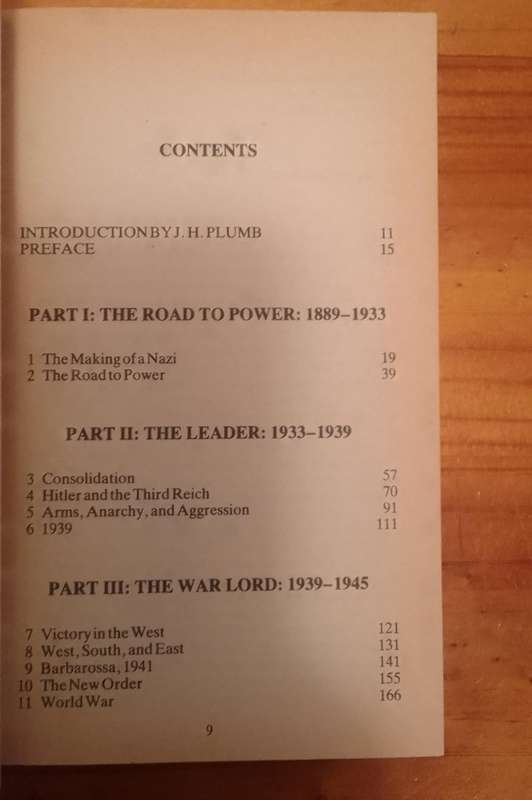 Book: HITLER - Norman Stone