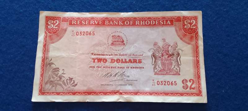 RHODESIA TWO DOLLARS NOTE - 1972 - BRILLIANT NOTE