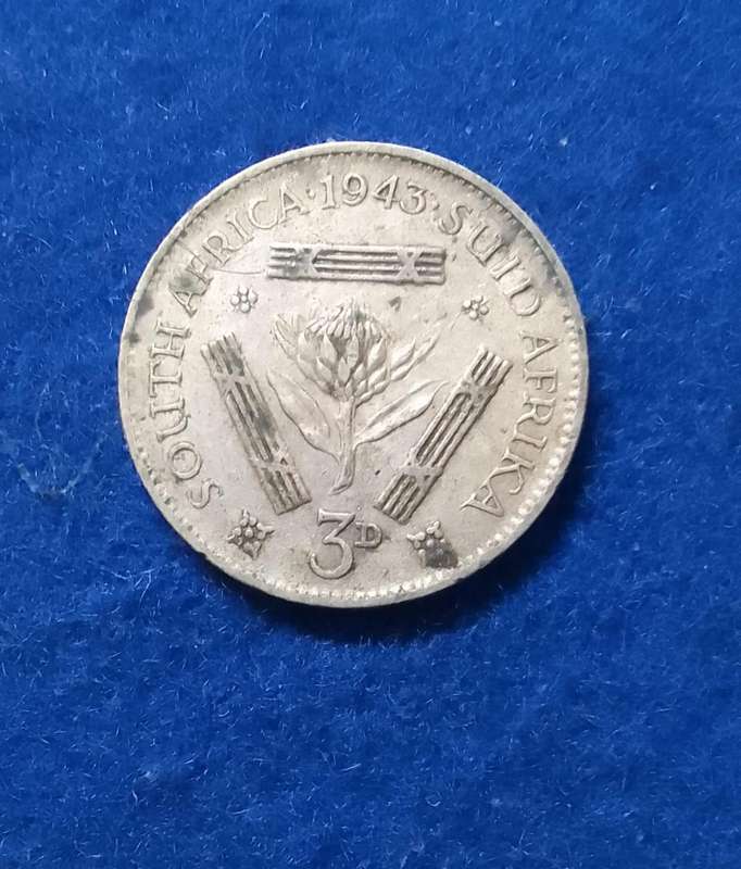 1943 South Africa Three Pence (3D) silver coin - circulated