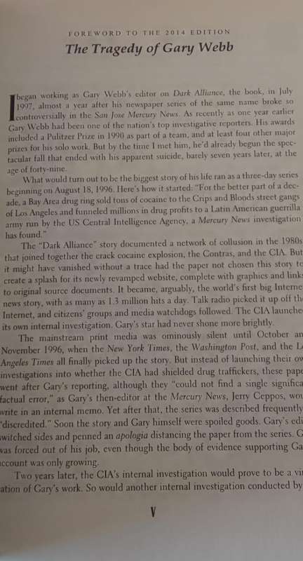 Book: DARK ALLIANCE - GARY WEBB - (AN AWARD WINNING BOOK)