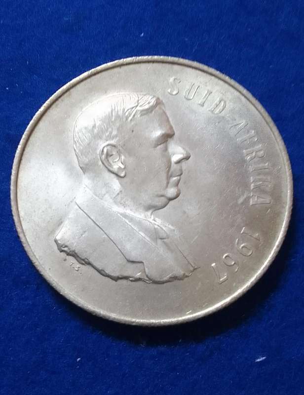 1967 R1 (S.A.) ONE RAND 80% SILVER - AFR