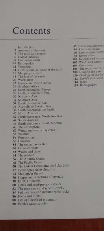 The Illustrated reference book of THE EARTH -