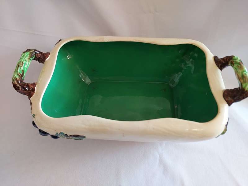 Carlton ware Grapevine planter green