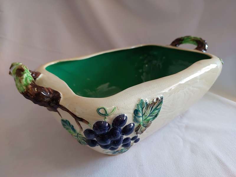 Carlton ware Grapevine planter green