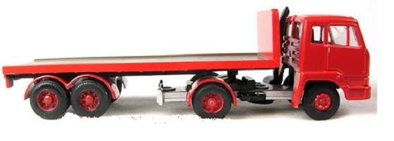 Base Toys Diecast Model LR-X1 Leyland Roadtrain Articulated Flatbed Truck 1/76 OO railway scale