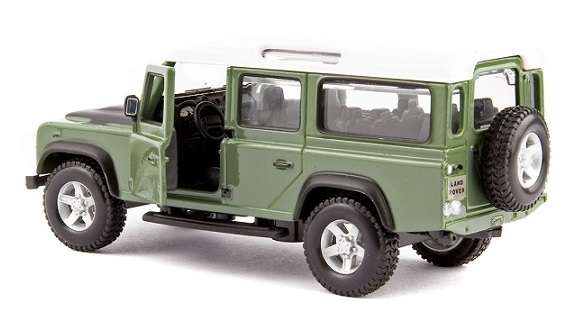 Burago Land Rover Defender 110 1/32 scale