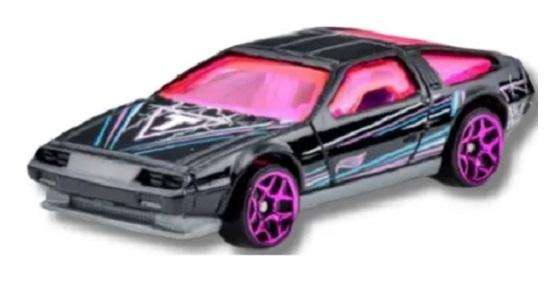 Hot Wheels 2025 36/250 DMC Delorean Art Car "T"