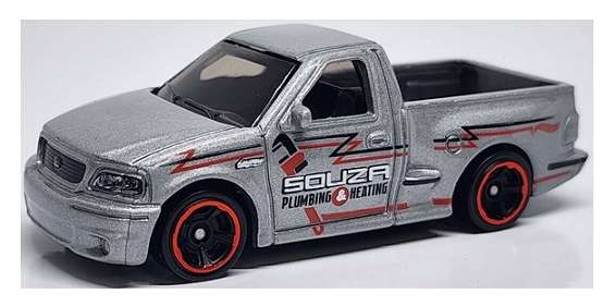 Hot Wheels Hotwheels 2024 210/250 Ford F 150 SVT Lightning 1999 Pickup The 90's