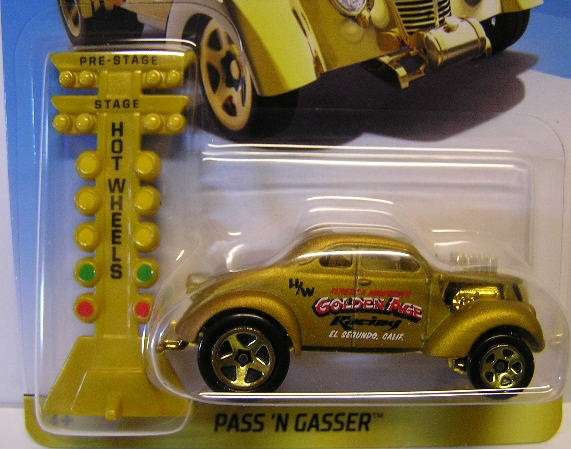 Hotwheels Hot Wheels Diecast Model Car 2018 50th Anniv Pass N Gasser + Racing Starting Lights 1/64