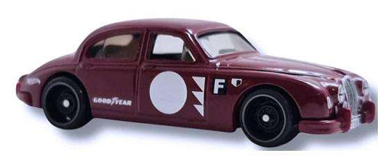 Hot Wheels 2025 75/250 Jaguar MK 1 MK1 Race Day