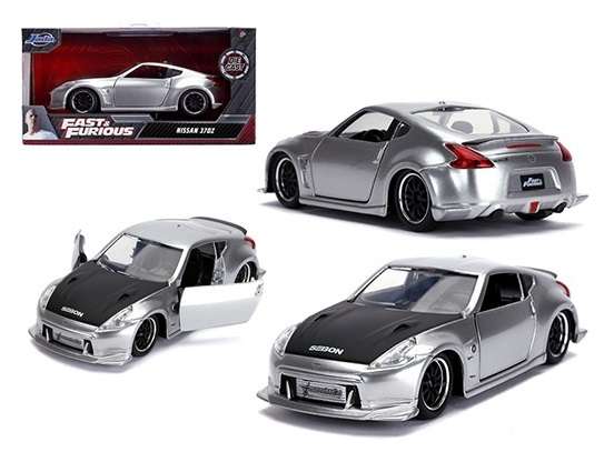 JADA Car 31852 Nissan 370 Z 370Z Gisele Fast & Furious Movie Film TV 1/32 scale