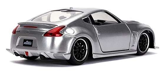 JADA Car 31852 Nissan 370 Z 370Z Gisele Fast & Furious Movie Film TV 1/32 scale