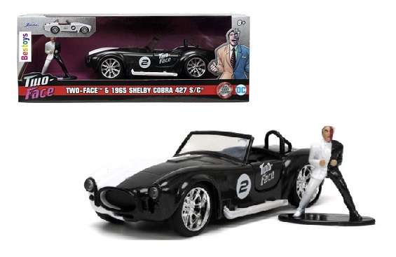 JADA Diecast Model Car 33091 Hollywood Shelby Cobra 427 SC 1965 + Two Face Figurine DC 1/32 scale