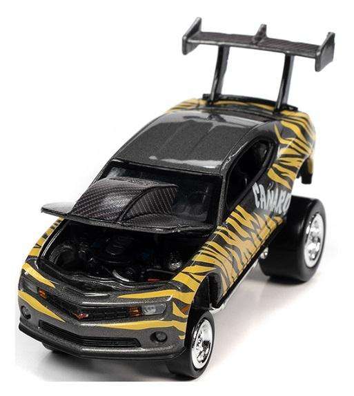 Johnny Lightning Street Freaks Zingers Chevy Chevrolet Camaro 2011