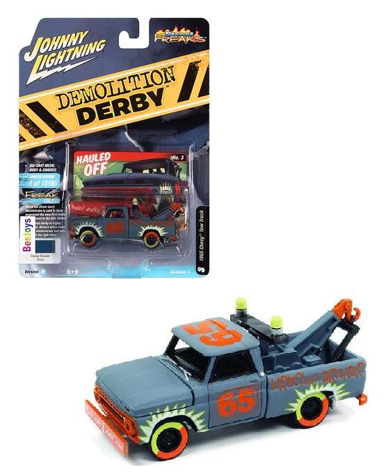 Johnny Lightning Diecast Model Car Street Freaks Chevy Chevrolet Tow Truck 1965 No 65 Demolition Der