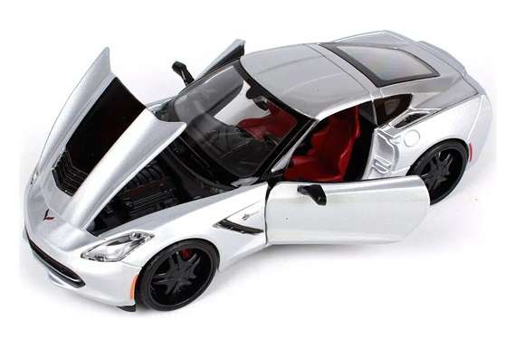 Maisto 32510 Design Muscle Chevy Chevrolet Corvette Stingray 2014 1/24 scale