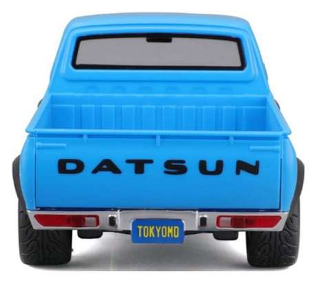 Maisto 32528 Design Series Tokyo Datsun 620 Pickup 1973 1/24 scale