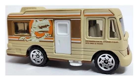 Matchbox Hitch & Haul Set Archaeological Dig Camper Truck + Flatbed Trailer + Dinosaur + Accessories