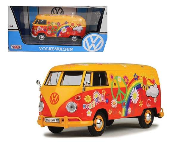 Motormax Motor Max 79558 VW Volkswagen Kombi T 1 T1 Panelvan "Flower Power" 1/24 scale