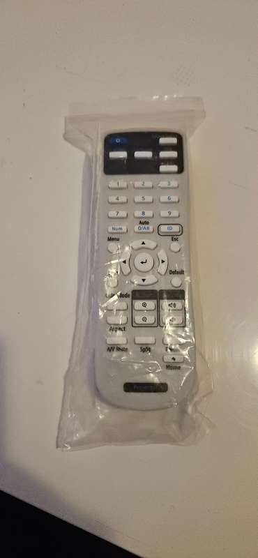 Epson EB-S400