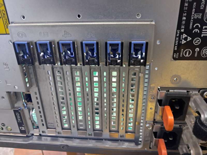 Dell 320 Poweredge Server Excludes Drives and Ram