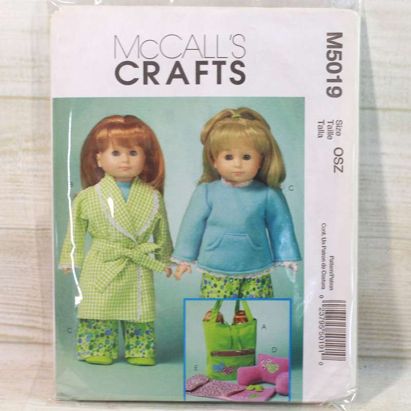 McCalls Crafts M5019 - Pajamas and Accessories for 18 inch Dolls - Sewing Pattern