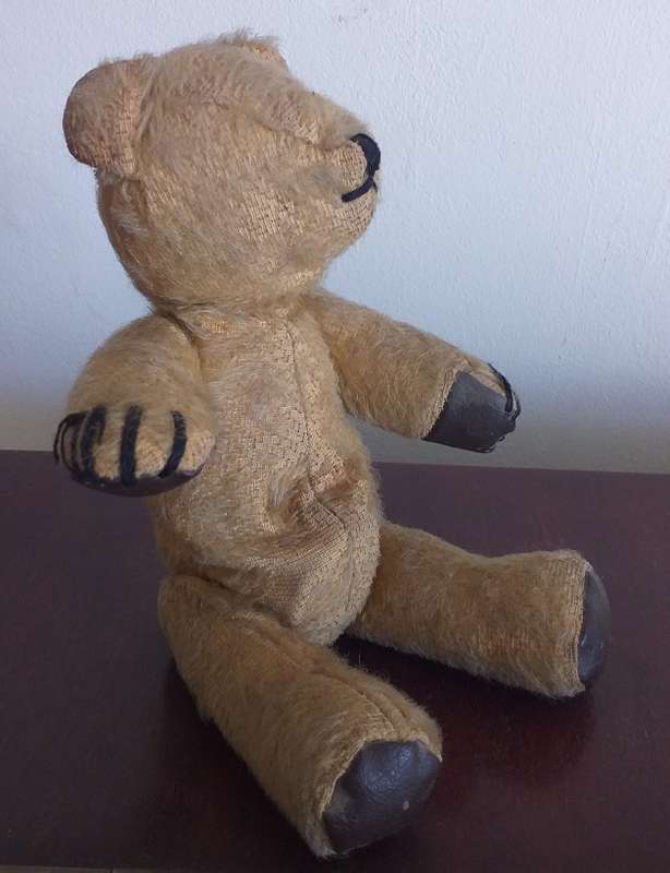 Soft toy teddybear antique