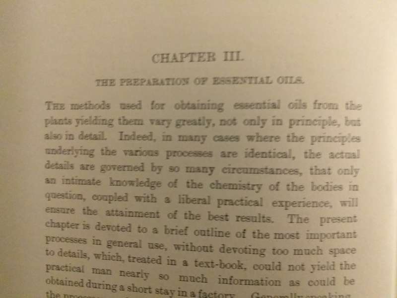 The Chemistry of Essential Oils and Artificial Perfumes (Ernest Parry) 1908
