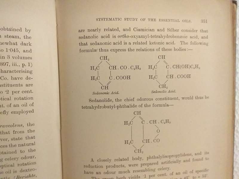 The Chemistry of Essential Oils and Artificial Perfumes (Ernest Parry) 1908