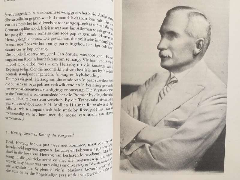 Generaal JBM Hertzog Sy Strewe en Stryd (2 Volumes)
