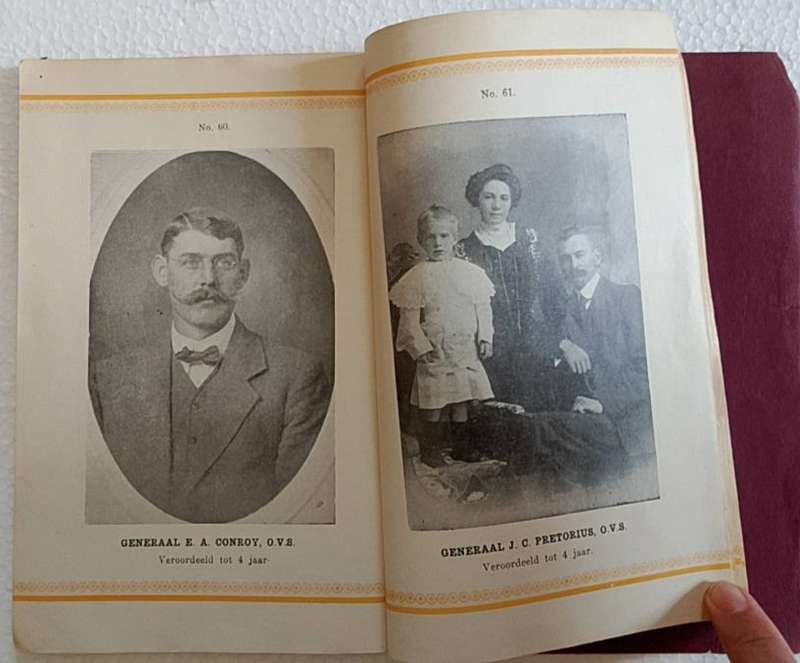Die Nasionale Portret boek 1917  Rebellie fotos van rebelle