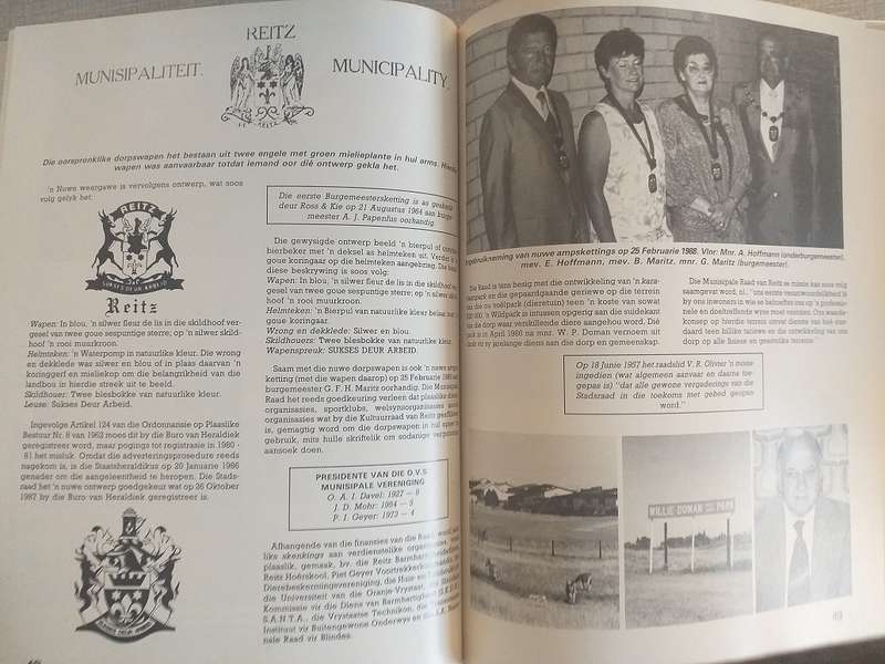 Reitz Eeufeesgedenkboek 1889-1989 (Dr HB Koen)