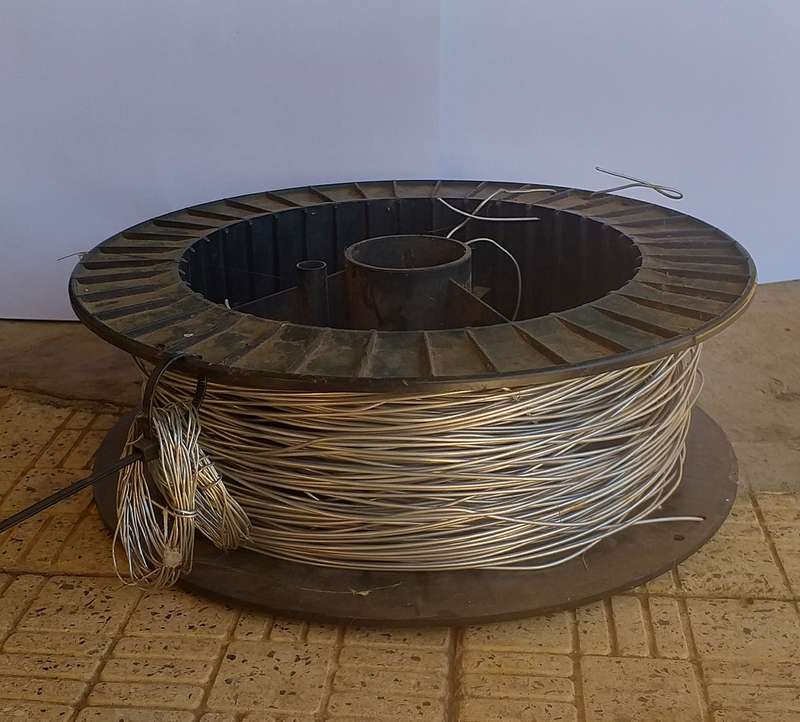 Roll aluminium wire approx 1.2 kg - see photos for length