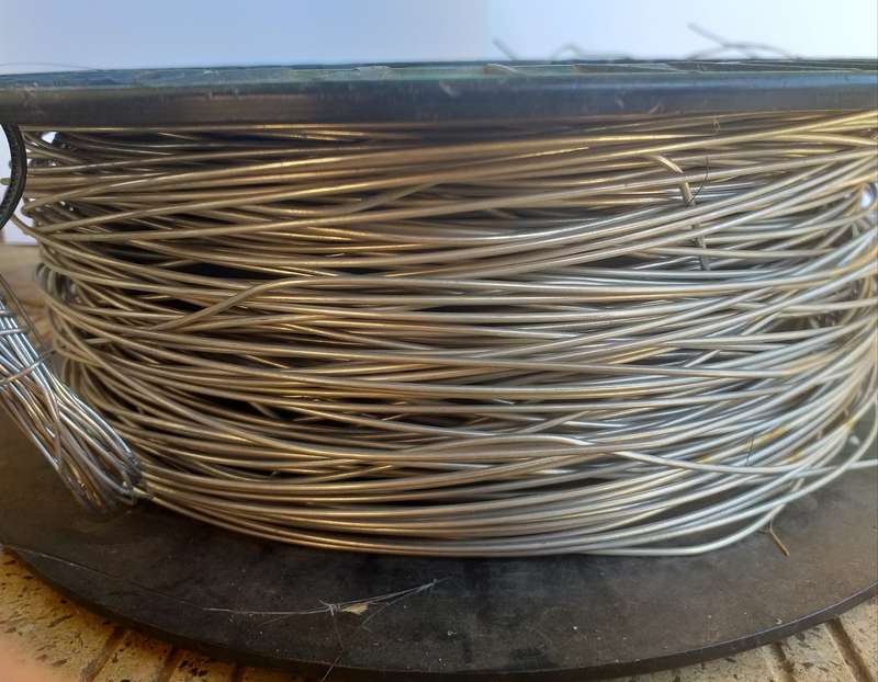 Roll aluminium wire approx 1.2 kg - see photos for length