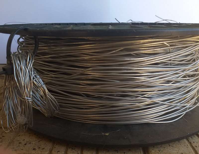 Roll aluminium wire approx 1.2 kg - see photos for length