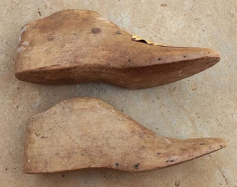 Antique pair of wooden shoe forms approx 25cm long