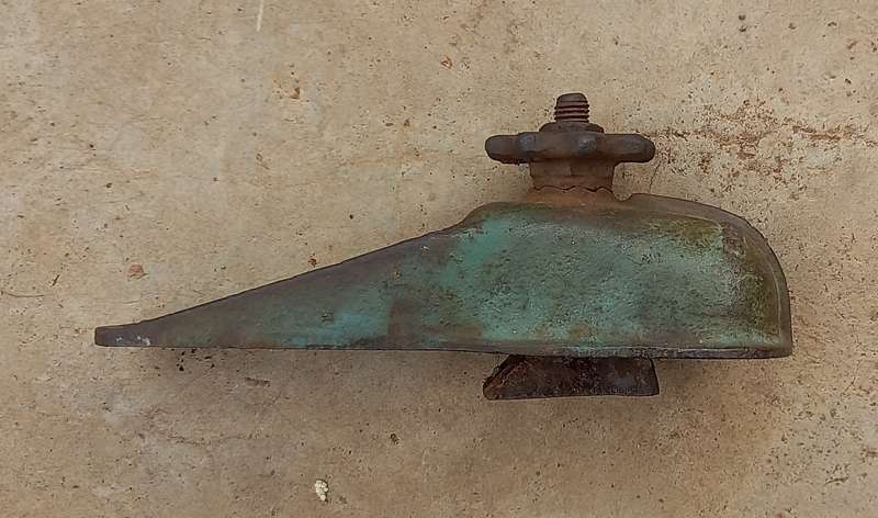 Trailer coupler Barrett Mfg Jhb