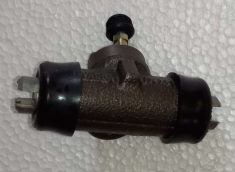 Volkswagen VW Beetle rear brake cylinder diameter 19mm (Made in Brazil) NEW OLD STOCK