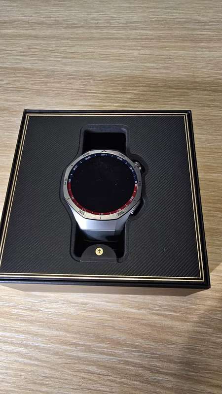 HUAWEI WATCH GT 5 Pro 46mm - Smartwatch/Fitness Tracker - Titanium unwanted gift