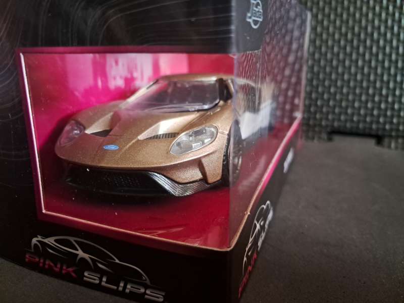 Pink Slip 2017 Ford GT