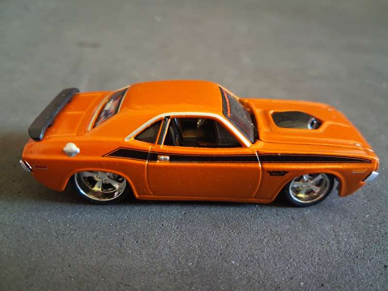 Maisto 1970 Dodge Challenger R/T