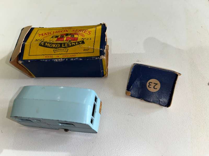 Matchbox  moco 23.  Caravan