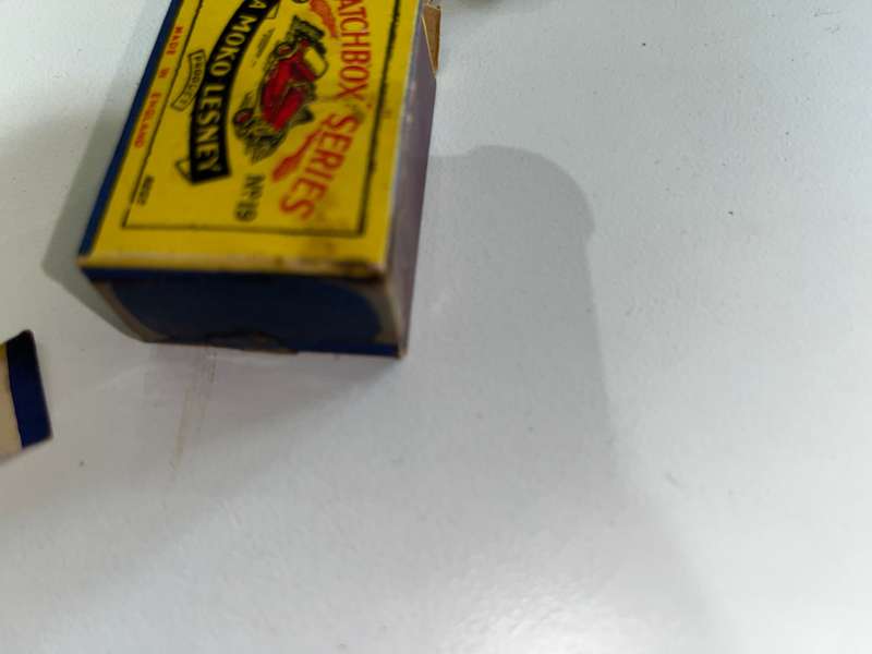 Matchbox 19  Moco MG