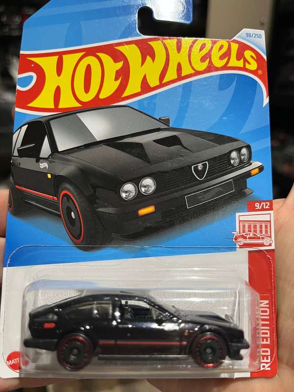Hot wheels Alfa Romeo GTV Target store EXCLUSIVE   Scarce.